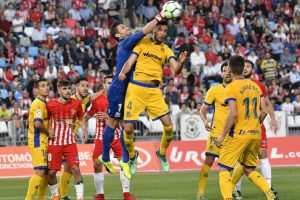 Nhận định Almeria vs Alcorcon 01h00 ngày 16/03/2021