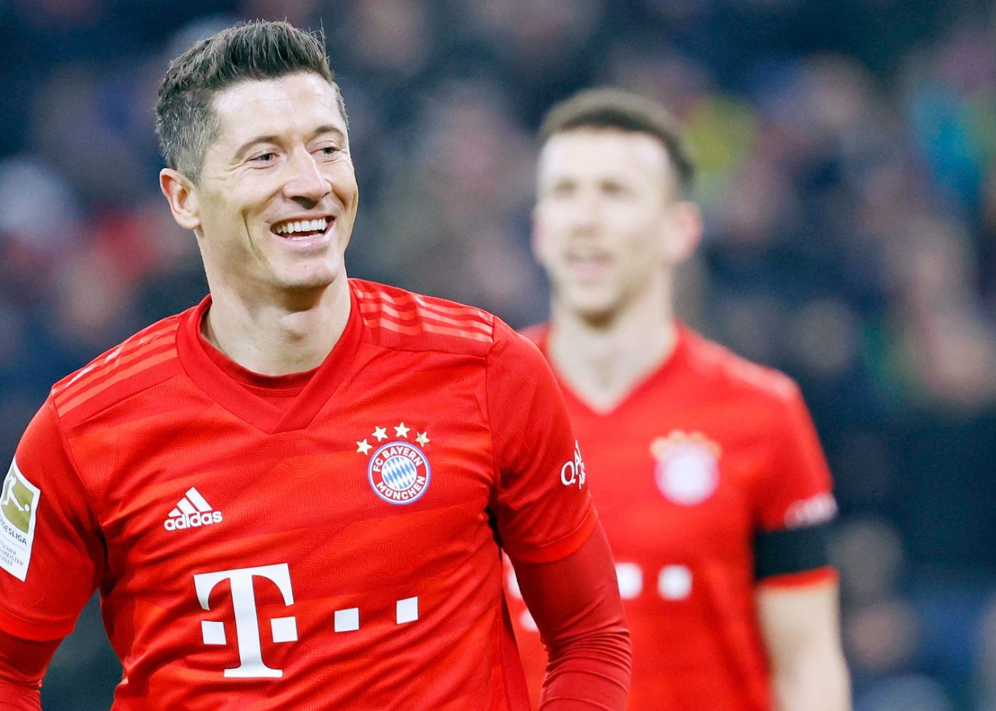 Top 5 cầu thủ xuất sắc nhất mùa giải 2020/21 của Bayern Munich
