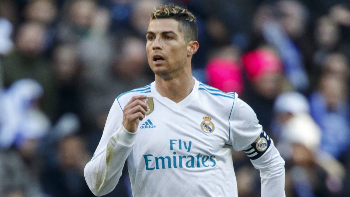 Top 5 ngoại binh xuất sắc nhất từng chơi cho Real Madrid cho đến nay (tháng 7-2021)