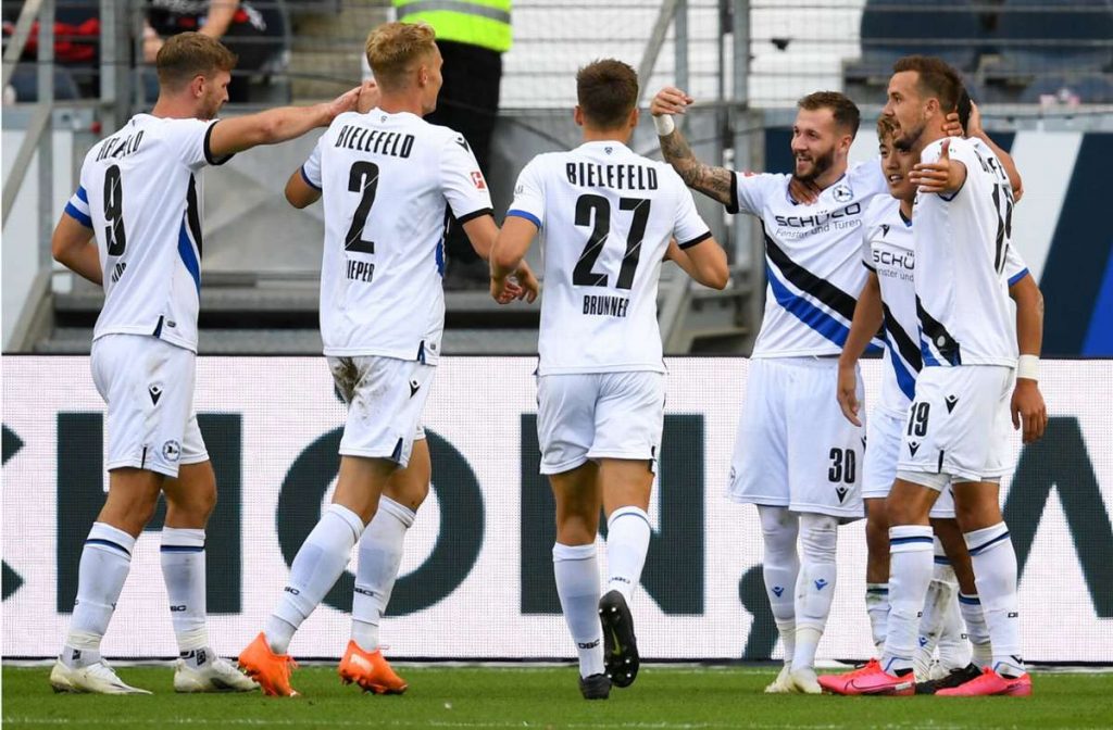 Nhận định Borussia M.Gladbach vs Arminia Bielefeld 00h30 ngày 13/09/2021