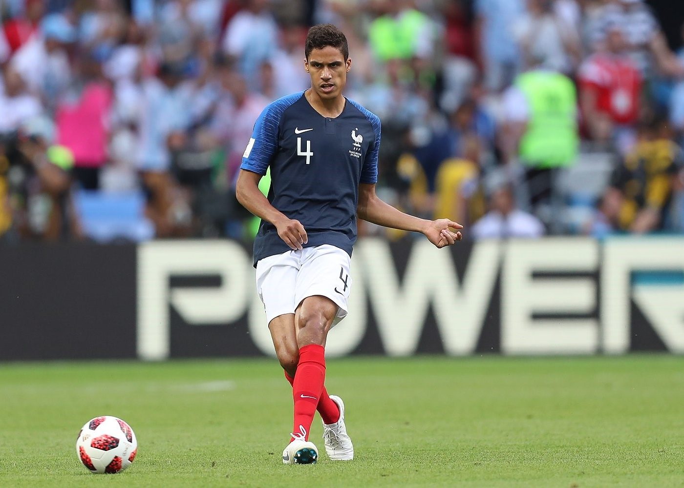 Bản tin bóng đá 05/06/2022: Raphael Varane dính chấn thương khi làm nhiệm vụ quốc tế cho đội tuyển Pháp