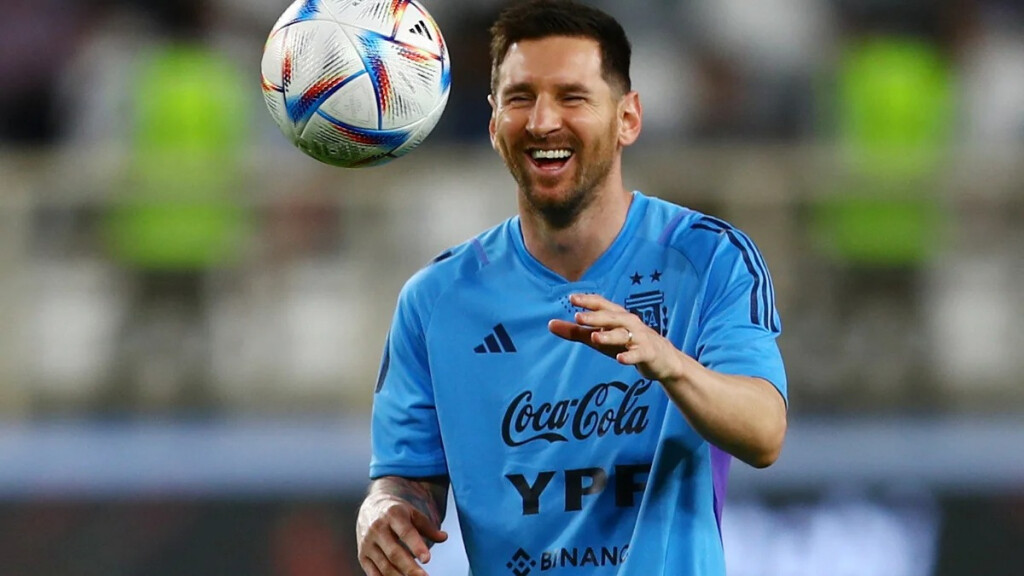 Bản tin bóng đá ngày 15/11/2022: Messi đã tới UAE hội quân cùng ĐT Argentina tham dự World Cup 2022