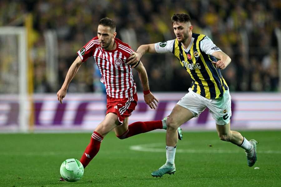 Nhận định Fenerbahce vs Lugano 00h00 ngày 31/07