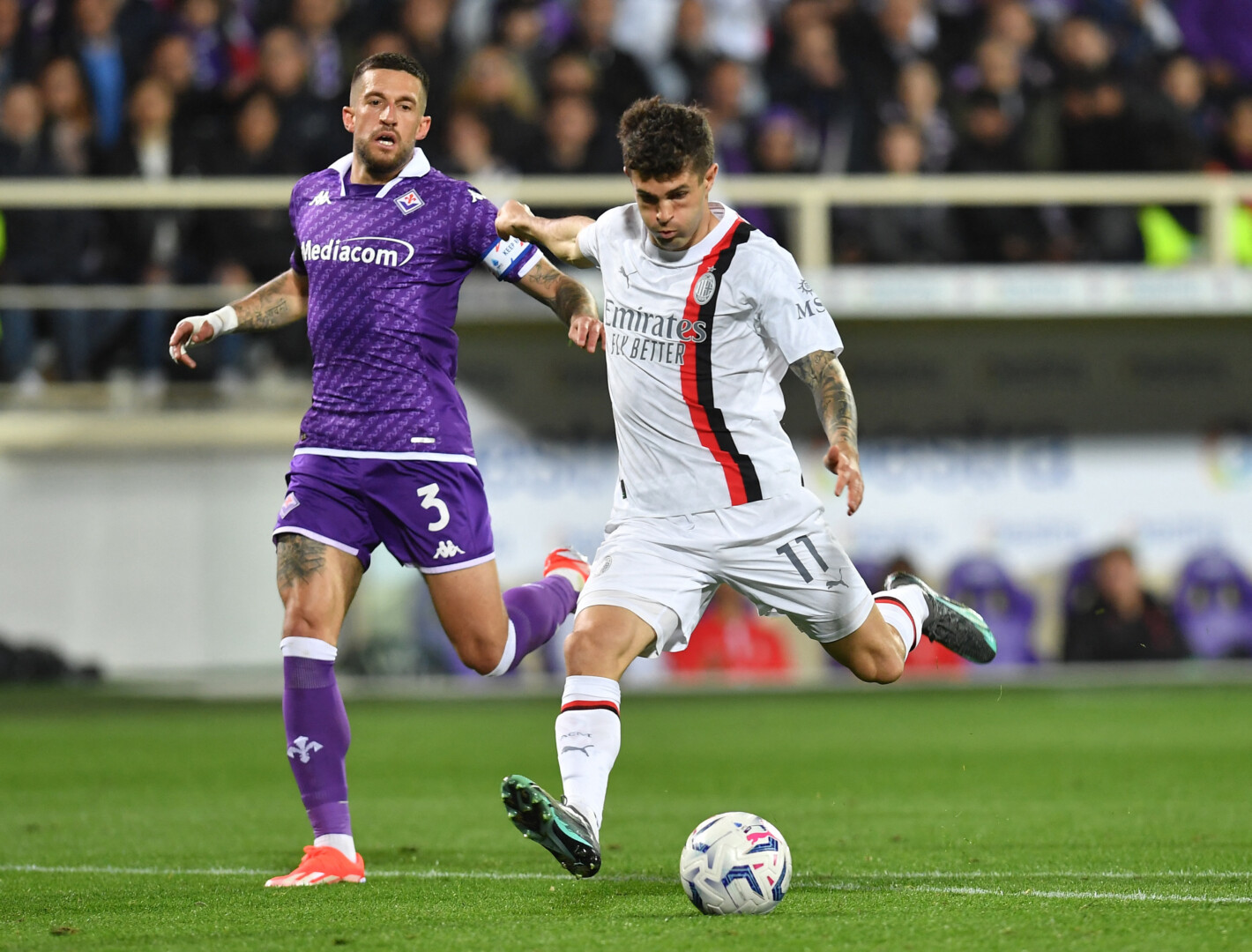 Nhận định Fiorentina vs AC Milan 01h45 ngày 07/10