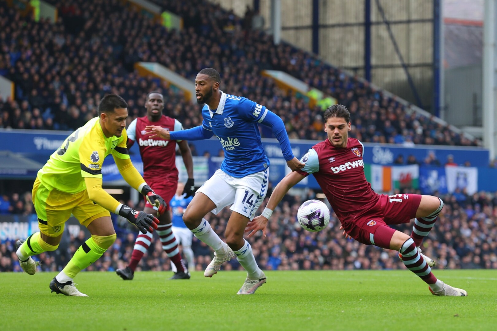 Nhận định West Ham vs Everton 22h00 ngày 09/11